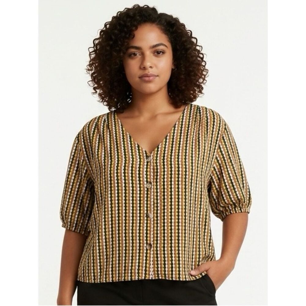 ALICE BLUE | Button Front Cropped Patterned Blouse Women’s Size X-Large